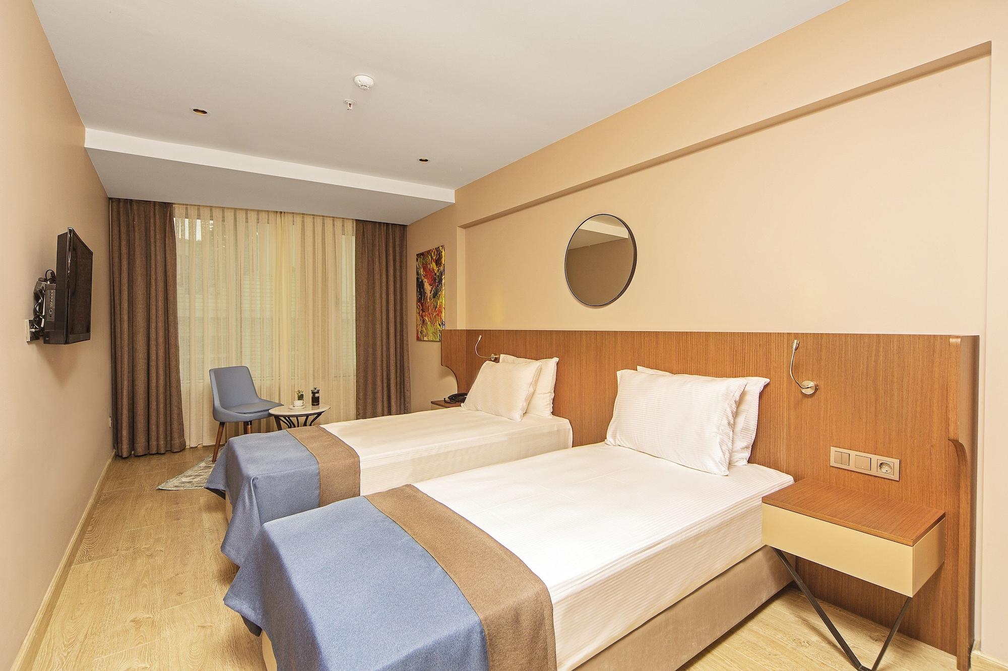 Готель Redmont Nisantasi 3*